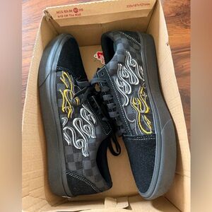 NWT Vans ComfyCush with Flames